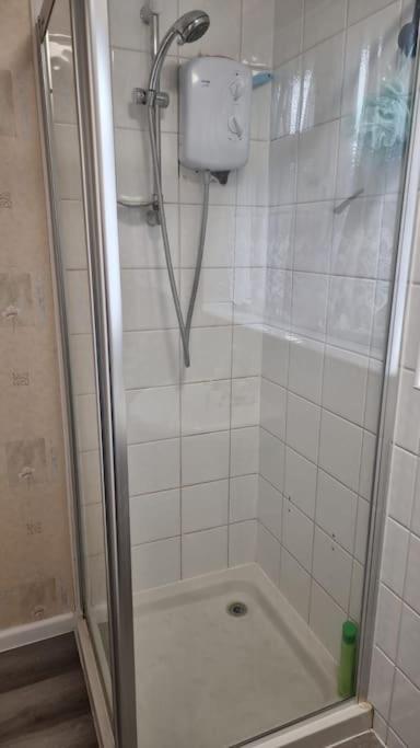 Coolfin House-Close To Excel, Contractors, Relocators, Paid Parking Villa Londres Exterior foto