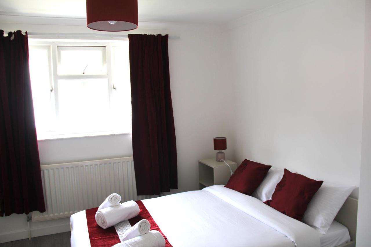Coolfin House-Close To Excel, Contractors, Relocators, Paid Parking Villa Londres Exterior foto