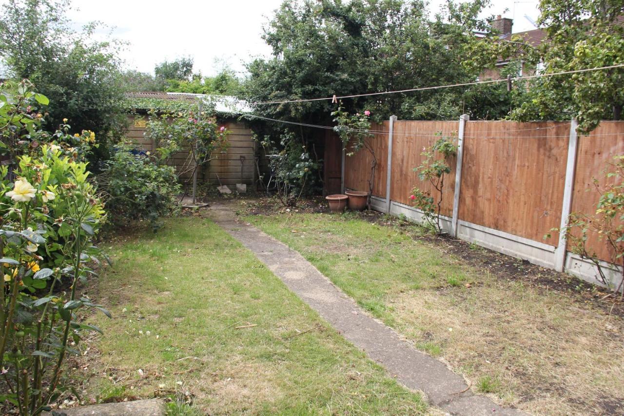 Coolfin House-Close To Excel, Contractors, Relocators, Paid Parking Villa Londres Exterior foto
